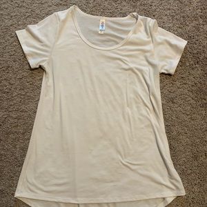 LulaRoe classic Tee
